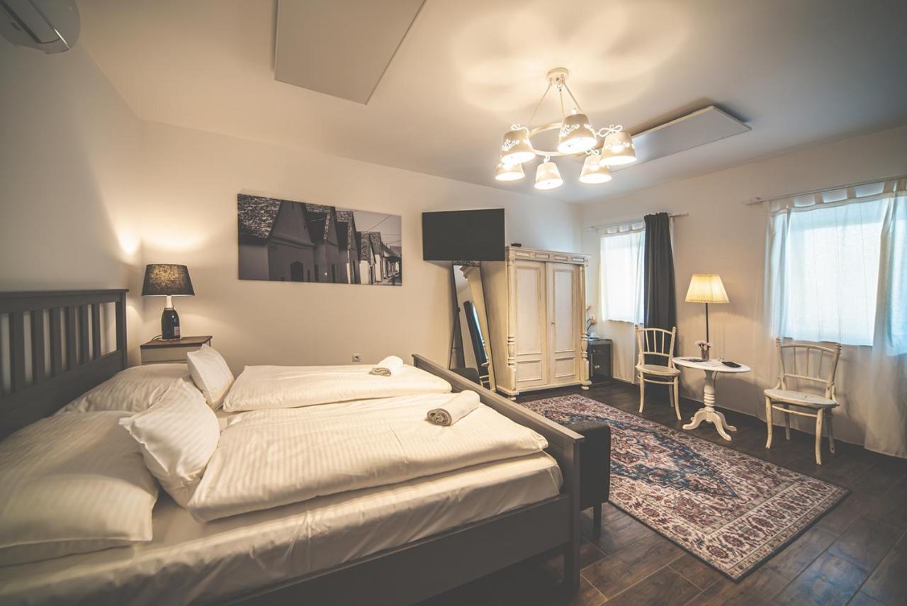 Palkonyha Panzio Speiz Gasztromuhely Bed and Breakfast Palkonya Εξωτερικό φωτογραφία