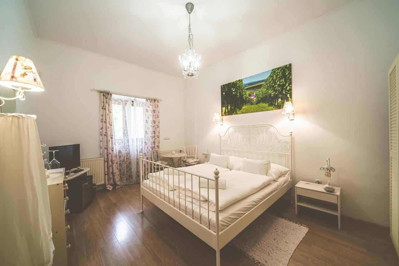 Palkonyha Panzio Speiz Gasztromuhely Bed and Breakfast Palkonya Εξωτερικό φωτογραφία